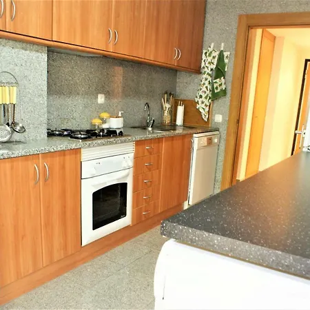 Apartamento Portas Da Rocha 2f * 포티마오