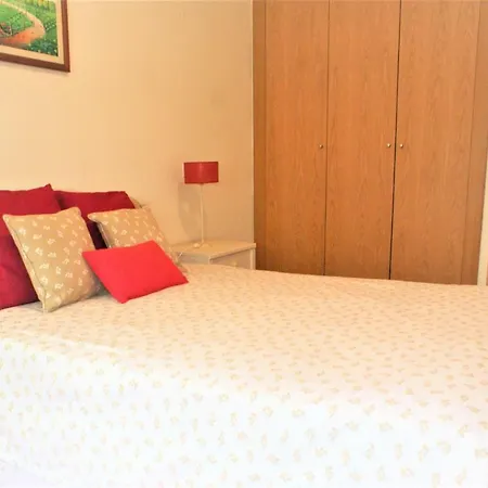 Apartamento Portas Da Rocha 2f * 波尔蒂芒
